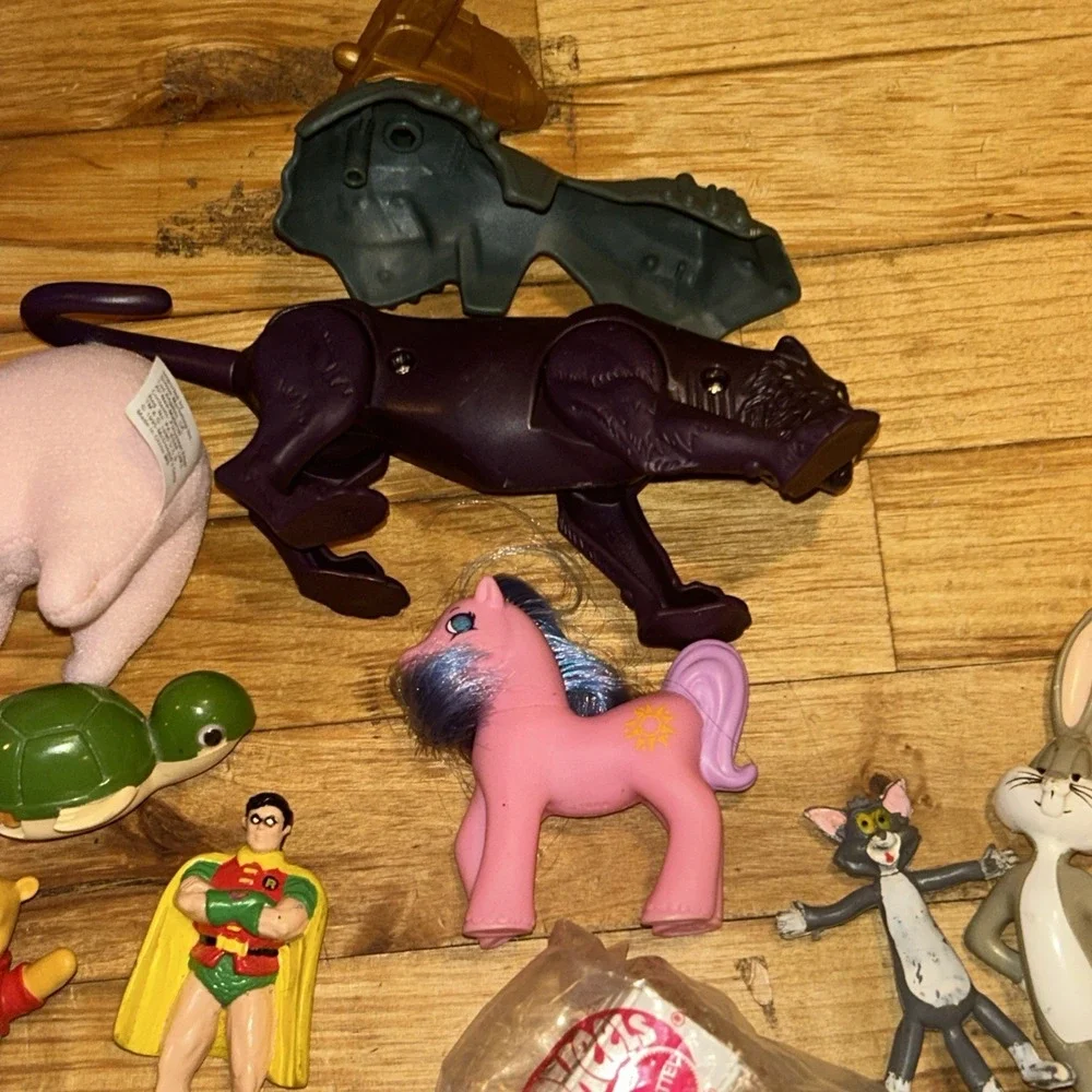 Vintage Toy Junk Drawer Lot Pokemon, Nintendo,‎ Disney D2